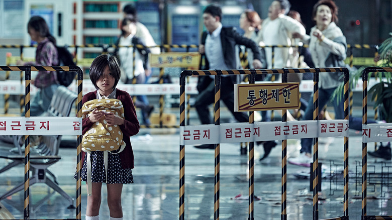 Train to Busan Su-an at Daejeon Station