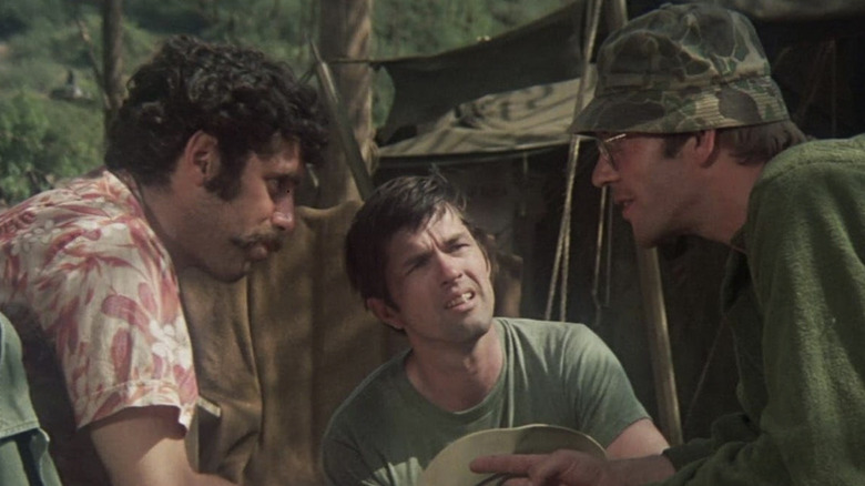 M*A*S*H Elliott Gould Donald Sutherland