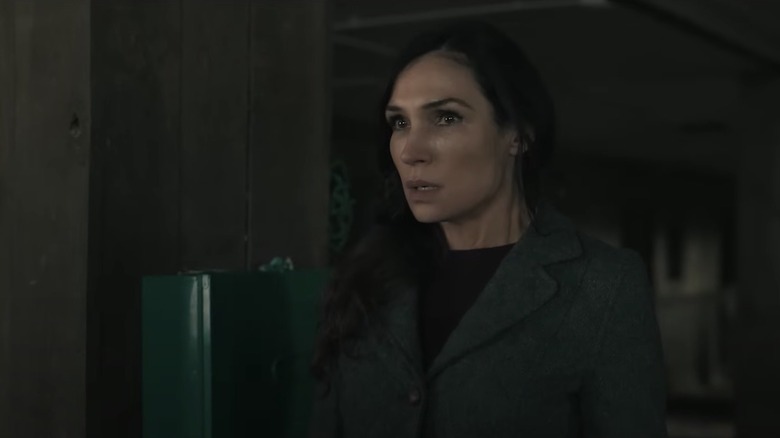 Famke Janssen, Locked in